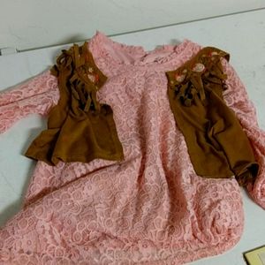 A te that has a vest